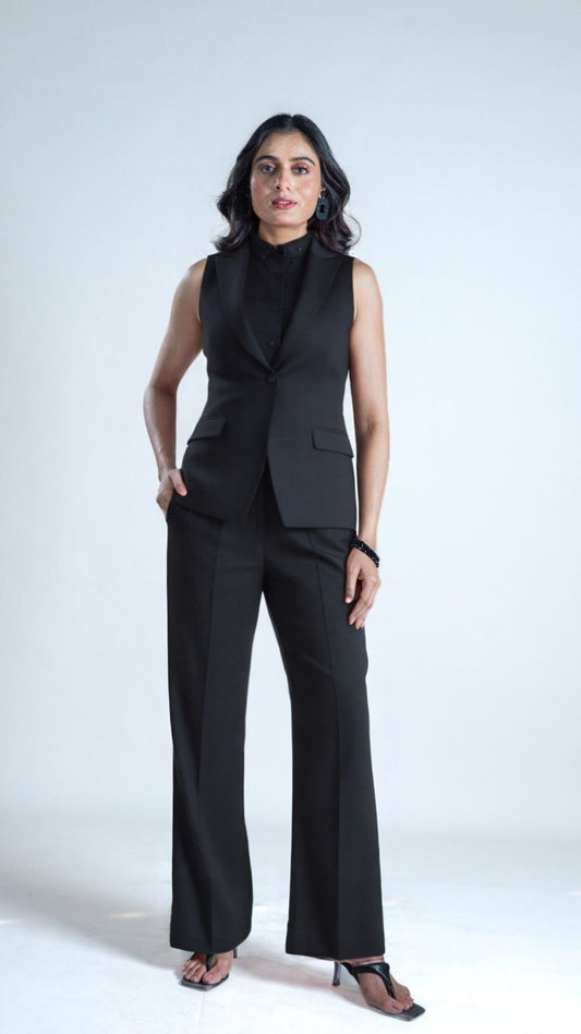 Women's White 3 Piece Pantsuit Set – Sleeveless Blazer, Inner Top & Trousers - Vibes and Petals