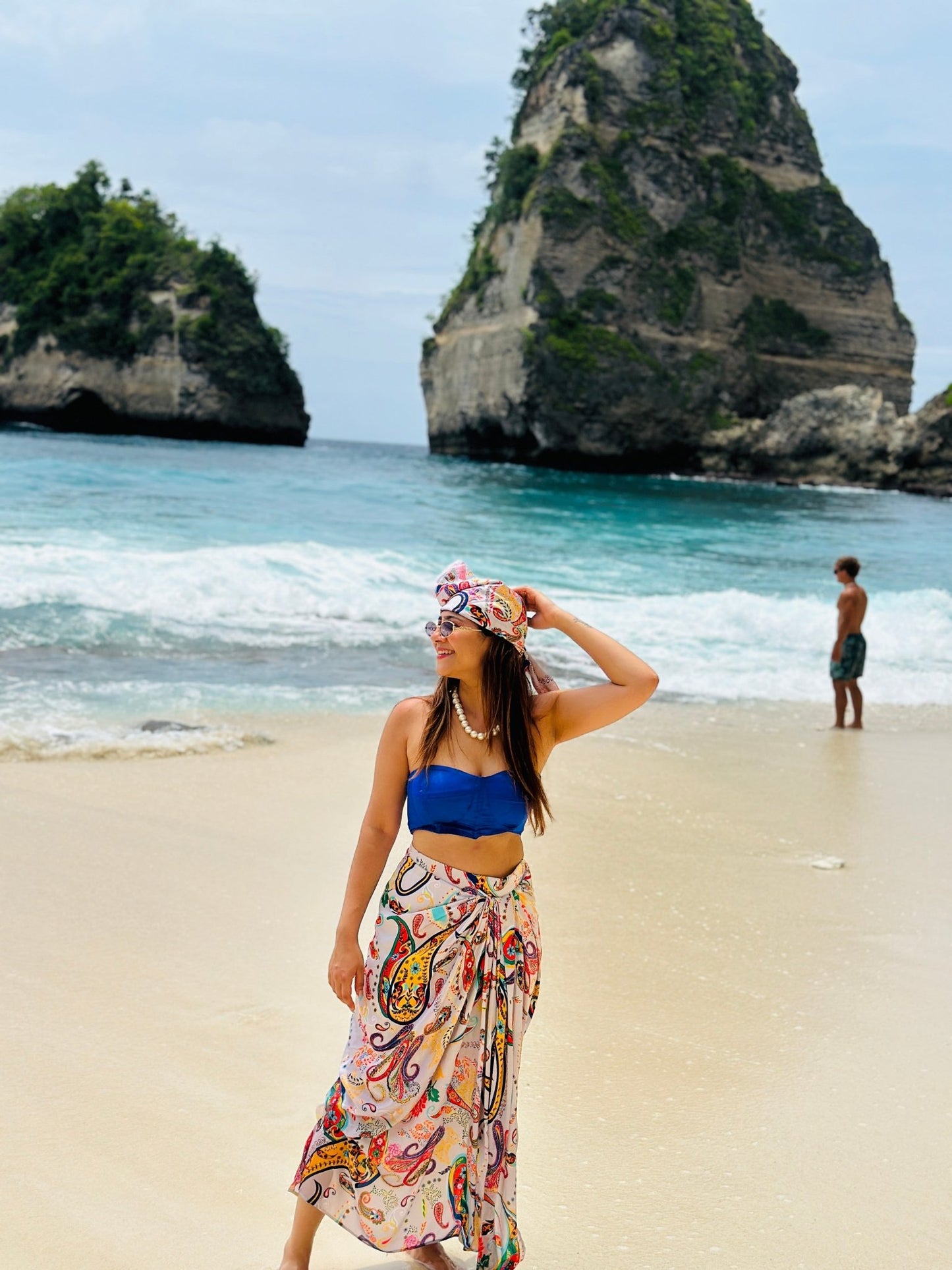 Sapphire Blue & High - Quality Satin Paisley 2 - Piece Set - Vibes and Petals