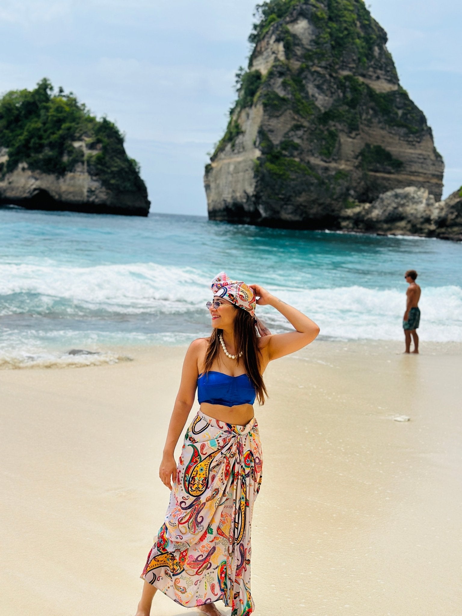 Sapphire Blue & High - Quality Satin Paisley 2 - Piece Set - Vibes and Petals